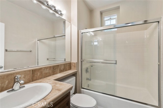 45 Perennial, Irvine CA: https://media.crmls.org/medias/00d20773-568c-4e2e-8bad-dc9cc90fb949.jpg