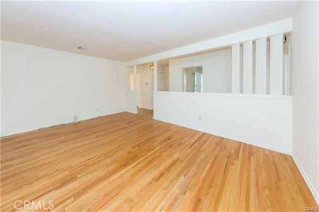 Detail Gallery Image 9 of 31 For 15853 Romar, Granada Hills,  CA 91343 - 3 Beds | 2 Baths