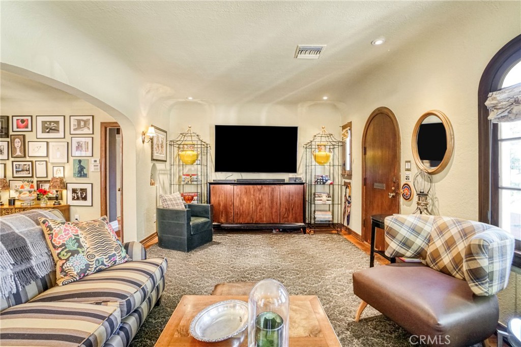 MLS #SR25239659 image #12