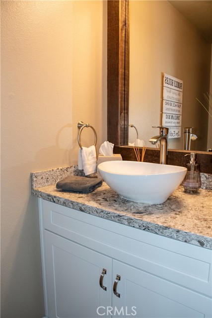 1671 Fairway Drive, Corona CA: https://media.crmls.org/medias/00d3968c-a469-492a-a78f-ef2c23ec2f6d.jpg