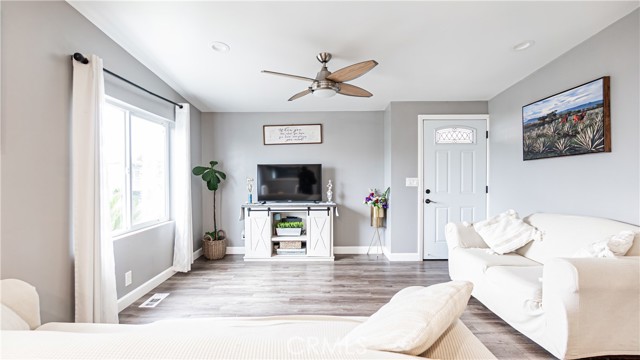4041 Pedley Road, Jurupa Valley CA: https://media.crmls.org/medias/00d3e5ff-2d1d-4b95-9b31-19c6d03a7fdb.jpg