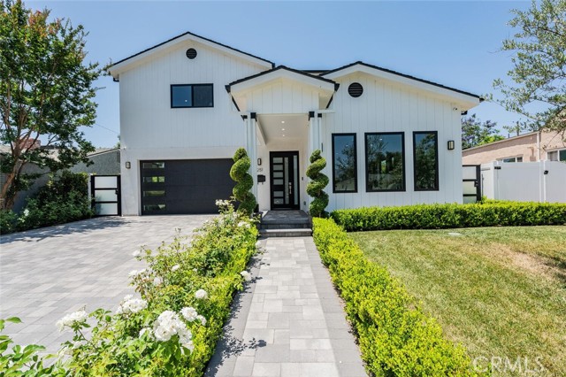 Image 1 of 51 For 251 Griffith Park Drive