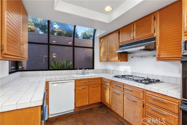 Detail Gallery Image 17 of 49 For 27842 Inverness #38,  Mission Viejo,  CA 92692 - 3 Beds | 2/1 Baths