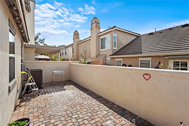 104 Seacountry Lane, Rancho Santa Margarita CA: https://media.crmls.org/medias/00d7a352-7618-4593-a1b6-b470bffd56dd.jpg