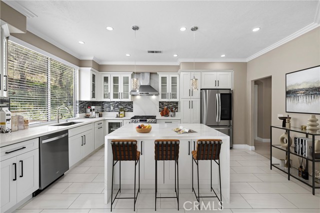 9 Cranwell, Aliso Viejo CA: https://media.crmls.org/medias/00d7bc7b-3d06-4e91-8ff3-2b8693367353.jpg