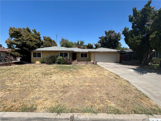 Detail Gallery Image 1 of 1 For 4821 E Princeton Ave, Fresno,  CA 93703 - 3 Beds | 1/1 Baths