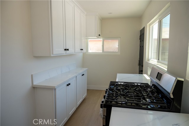 17221 Clark Avenue, Bellflower CA: https://media.crmls.org/medias/00d87f00-5b62-4cca-844d-1095d3083511.jpg