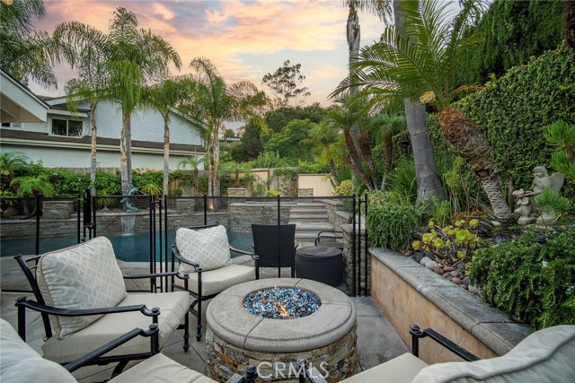 25541 Rocky Beach Lane, Dana Point CA: https://media.crmls.org/medias/00d94054-437b-4c8b-af0e-5768f7035342.jpg
