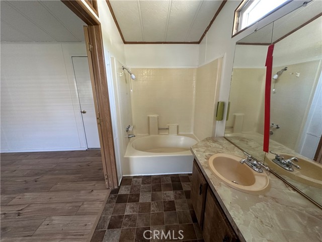 Detail Gallery Image 16 of 21 For 12880 4th, Clearlake Oaks,  CA 95423 - 2 Beds | 2 Baths