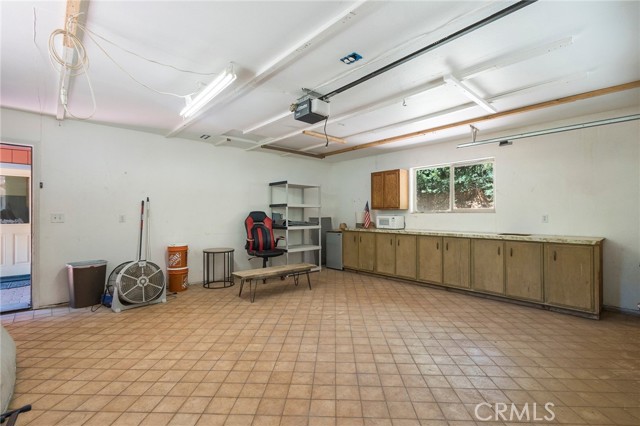4940 Papaya Road, Forest Ranch CA: https://media.crmls.org/medias/00d99e04-22e3-4573-9471-e7e64a5e94ad.jpg