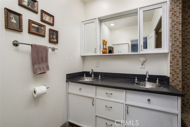 Primary suite bathroom