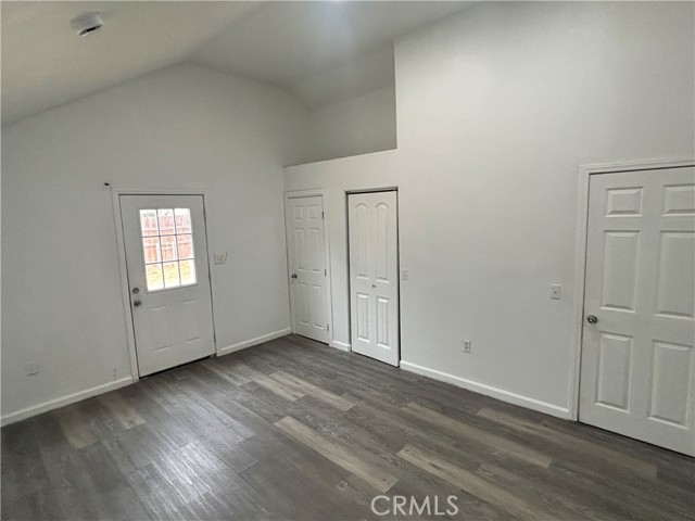 Detail Gallery Image 6 of 17 For 8017 Laurel Ave, Fontana,  CA 92336 - 2 Beds | 2 Baths