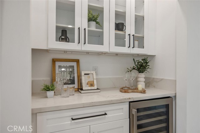 Detail Gallery Image 14 of 43 For 21140 Winterset Dr, Saugus,  CA 91350 - 4 Beds | 2 Baths