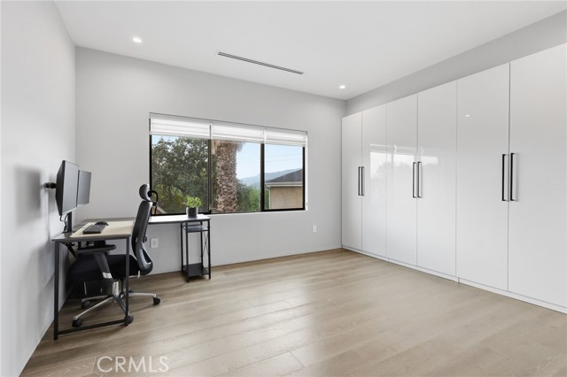 Detail Gallery Image 39 of 55 For 2434 Prospect, Montrose,  CA 91020 - 4 Beds | 3/1 Baths