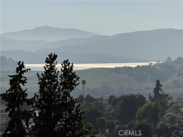 Detail Gallery Image 2 of 12 For 265 Encino Dr, Oak View,  CA 93022 - – Beds | – Baths