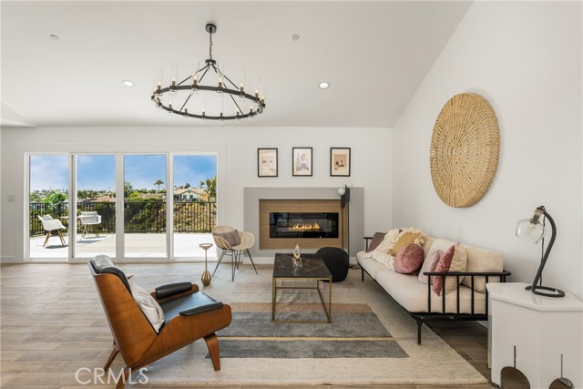 235 Via Ballena, San Clemente CA: https://media.crmls.org/medias/00dc5bb9-3e9c-44d8-9f67-d2474256518f.jpg