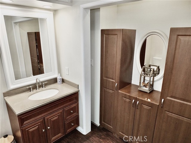 4513 N Paramount Boulevard, Lakewood CA: https://media.crmls.org/medias/00dcc5eb-7267-4fc5-ad63-ea0b994e3032.jpg