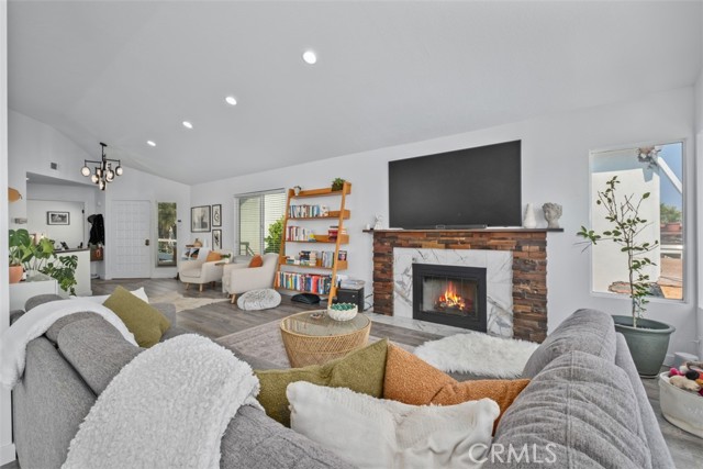 24846 Sunstar Lane, Dana Point CA: https://media.crmls.org/medias/00dd6752-3368-4706-a809-7242fa4ba14f.jpg