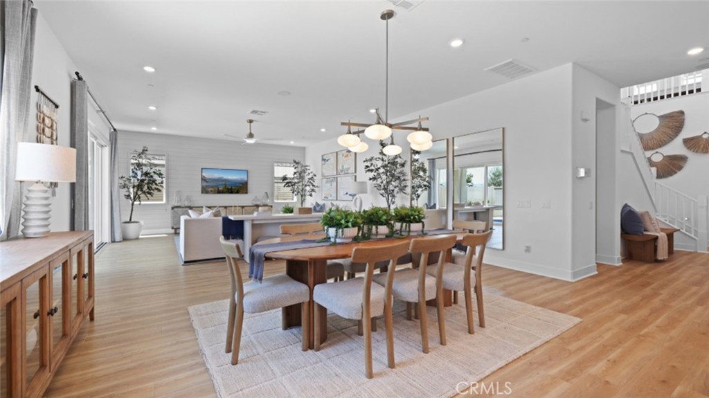 MLS #OC25272493 image #8