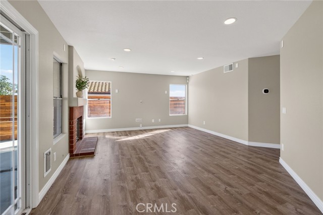 Detail Gallery Image 12 of 42 For 20646 Mesa Oak, Riverside,  CA 92508 - 4 Beds | 3 Baths