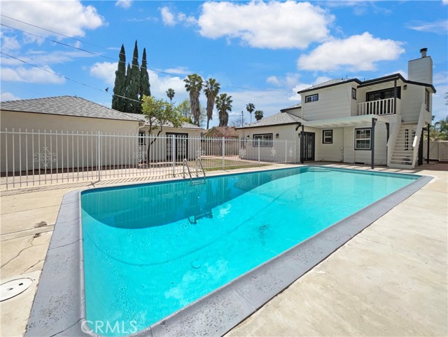 Detail Gallery Image 17 of 18 For 7700 Louise Ave, Van Nuys,  CA 91406 - 4 Beds | 3 Baths