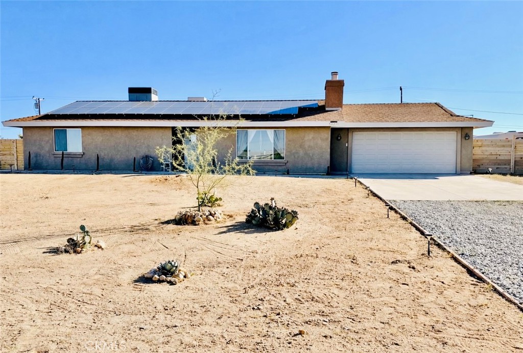 58271 Caliente Street