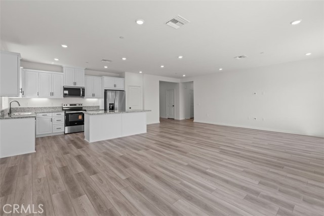 1333 Horned Owl Street, Banning CA: https://media.crmls.org/medias/00e0ae07-4edd-42a3-8289-367c30fd174a.jpg