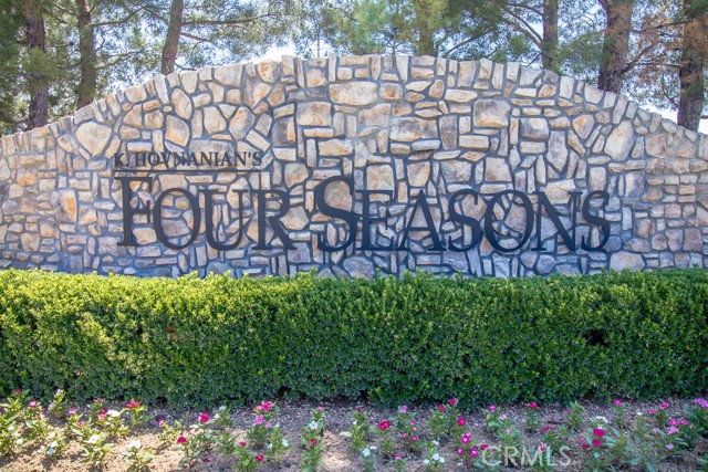 464 Whitney Peak, Beaumont CA: https://media.crmls.org/medias/00e16f80-407c-4d82-97ad-1da303389b56.jpg
