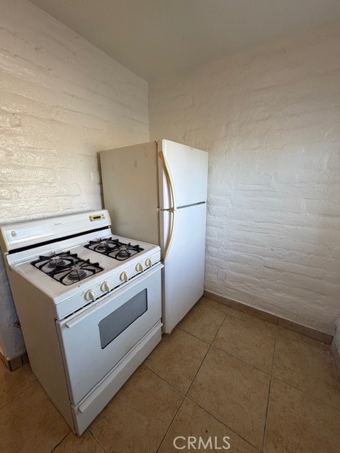 Detail Gallery Image 11 of 16 For 66351 1st. Street #2,  Desert Hot Springs,  CA 92240 - 1 Beds | 1 Baths