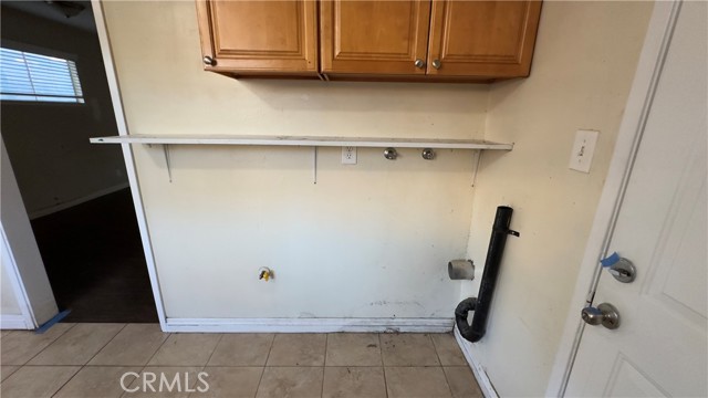 4065 Madrona Road, Riverside CA: https://media.crmls.org/medias/00e2356a-f40d-41a4-aa15-75ac2de99f42.jpg