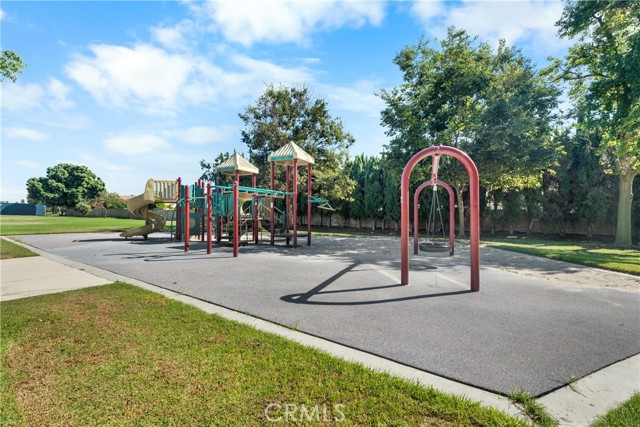 14612 Highcrest Circle, Irvine CA: https://media.crmls.org/medias/00e30c59-9b36-474b-8207-78b5873fd1c8.jpg