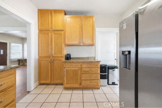 Detail Gallery Image 11 of 33 For 117 E Sycamore, Anaheim,  CA 92805 - 6 Beds | 2 Baths