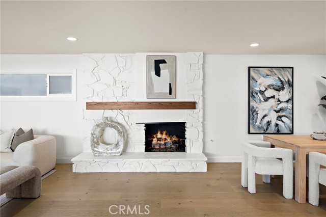 Detail Gallery Image 5 of 33 For 9441 Iolani Cir, Huntington Beach,  CA 92646 - 4 Beds | 2 Baths