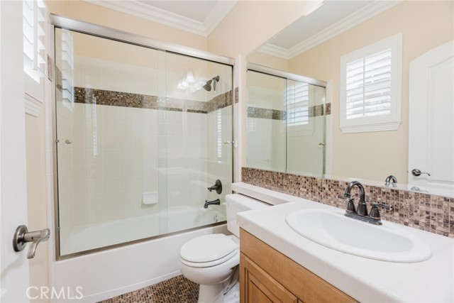 Detail Gallery Image 38 of 74 For 26858 Pine Hollow Ct, Valencia,  CA 91381 - 5 Beds | 4 Baths