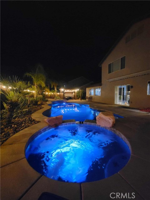 23513 Mountain Breeze Dr, Murrieta CA: https://media.crmls.org/medias/00e7aa80-97c7-4c9c-9ce1-b15cd62f8c94.jpg