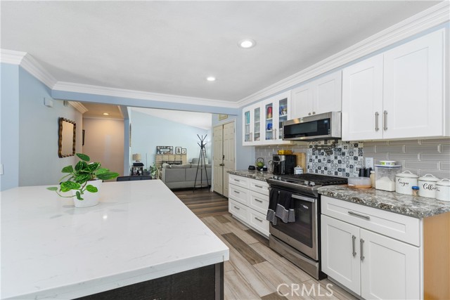 Detail Gallery Image 14 of 42 For 966 N Ironwood Ave, Rialto,  CA 92376 - 3 Beds | 2 Baths