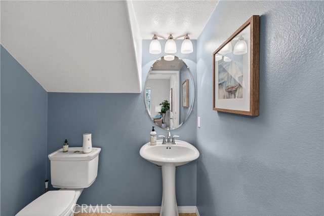 Detail Gallery Image 25 of 48 For 3065 N Torrey Pine, Orange,  CA 92865 - 3 Beds | 2/1 Baths