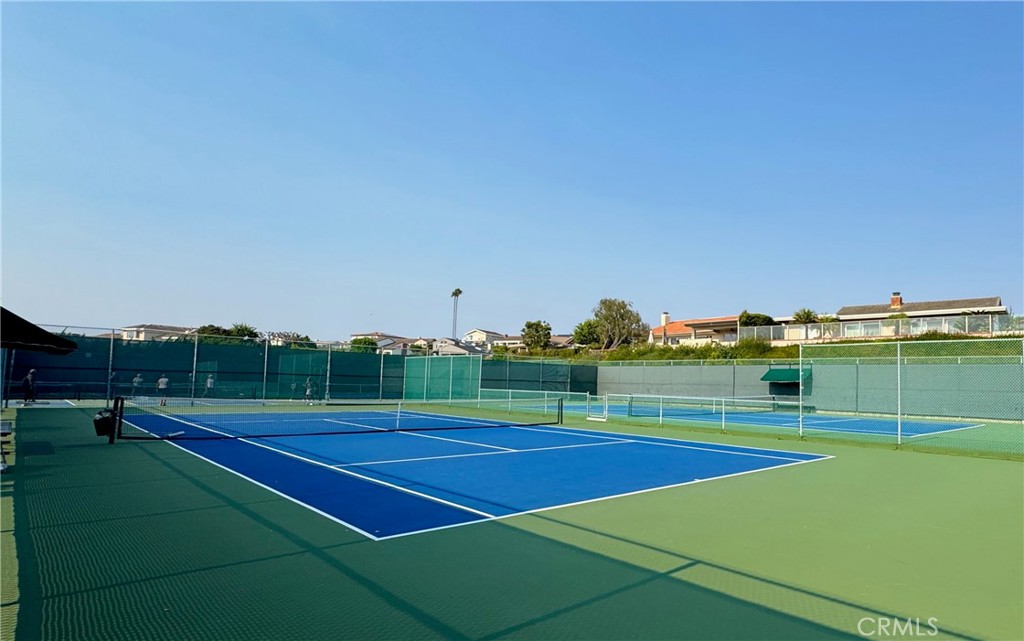 MLS #OC25247627 image #27