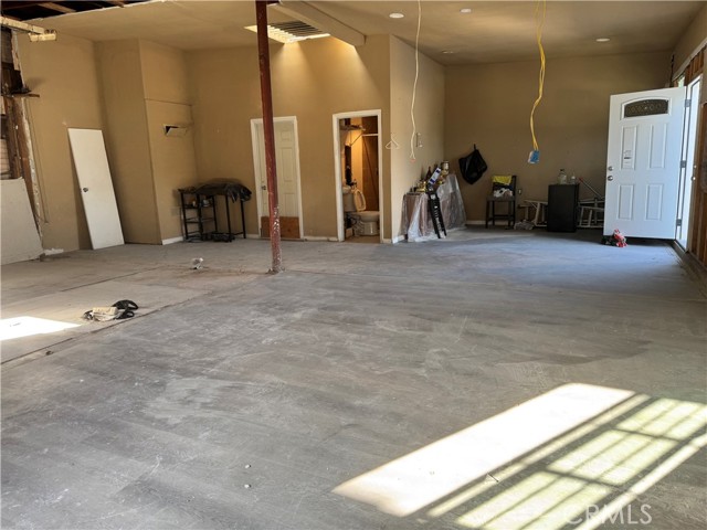 Detail Gallery Image 11 of 12 For 1844 Atlantic Ave, Long Beach,  CA 90806 - – Beds | – Baths