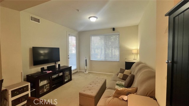 Detail Gallery Image 11 of 29 For 1801 E Katella #1096,  Anaheim,  CA 92805 - 1 Beds | 1 Baths