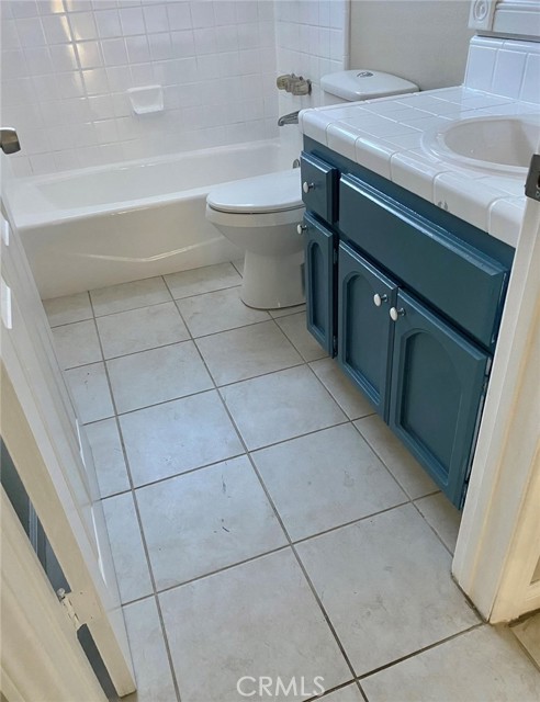 Image 15 of 42 For 23570 Brook Drive