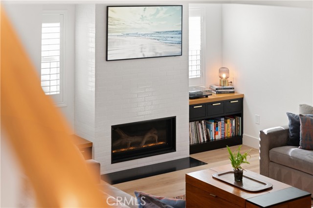 Detail Gallery Image 28 of 60 For 315 Lugonia St, Newport Beach,  CA 92663 - 4 Beds | 4 Baths