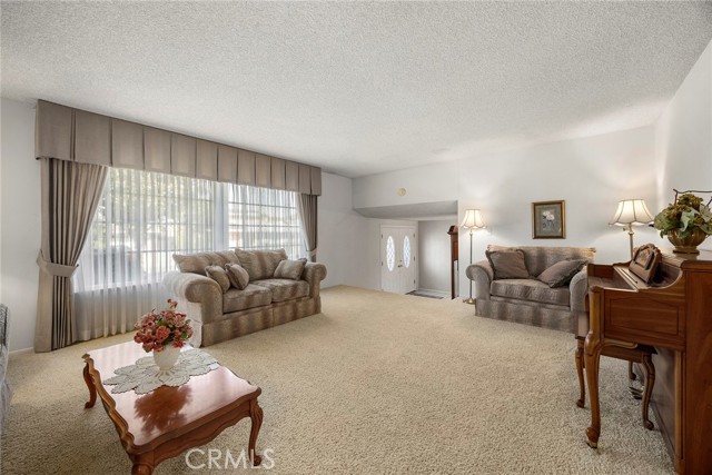 Image 8 of 34 For 408 Somerset Drive