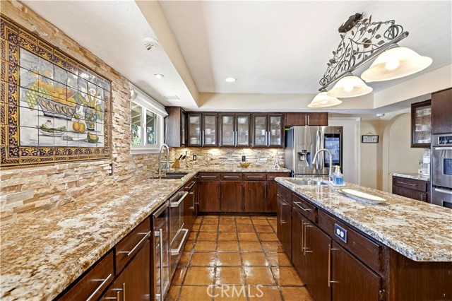 Image 18 of 75 For 74565 22nd Avenue