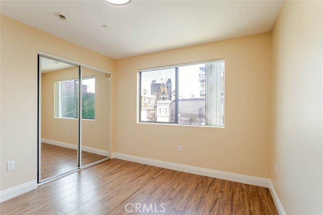Detail Gallery Image 13 of 18 For 1466 Tamarind Ave #304,  Los Angeles,  CA 90028 - 2 Beds | 2 Baths