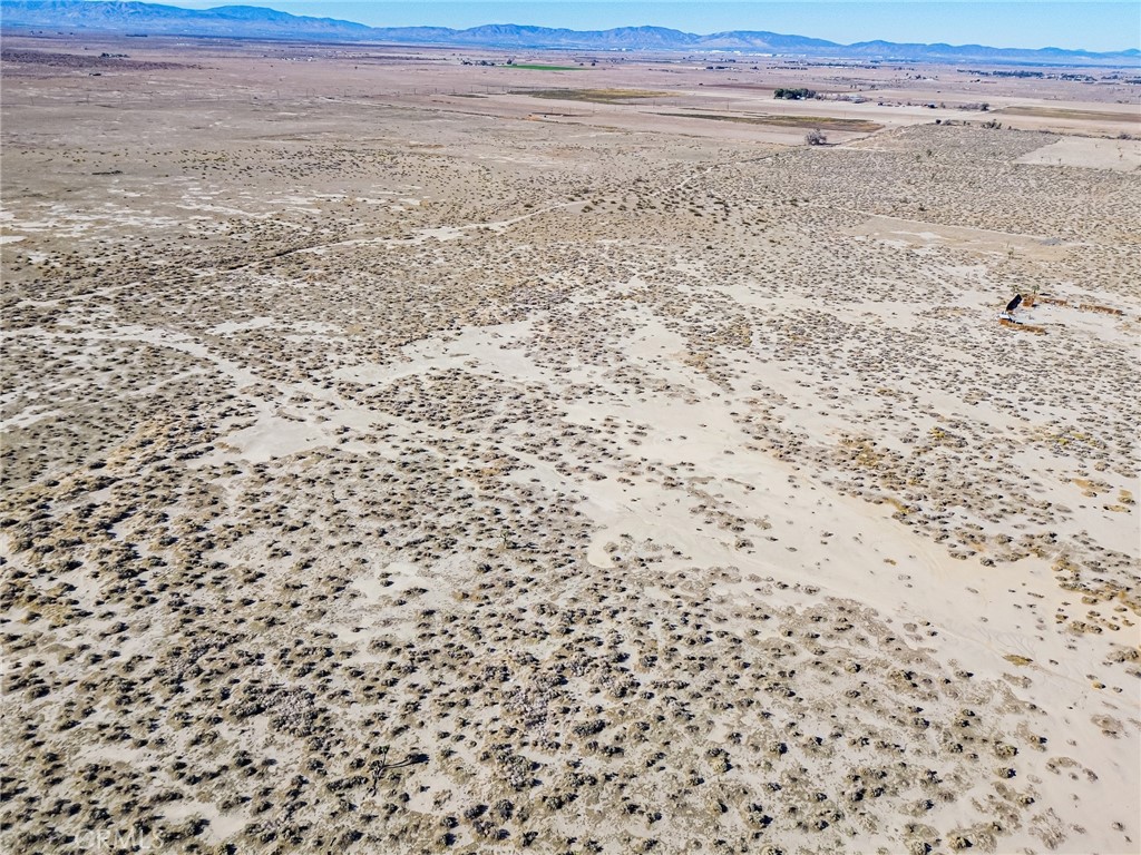 MLS #OC25280725 image #12