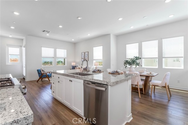 Detail Gallery Image 26 of 75 For 27554 Sparrow Ct, Valencia,  CA 91381 - 3 Beds | 2/1 Baths