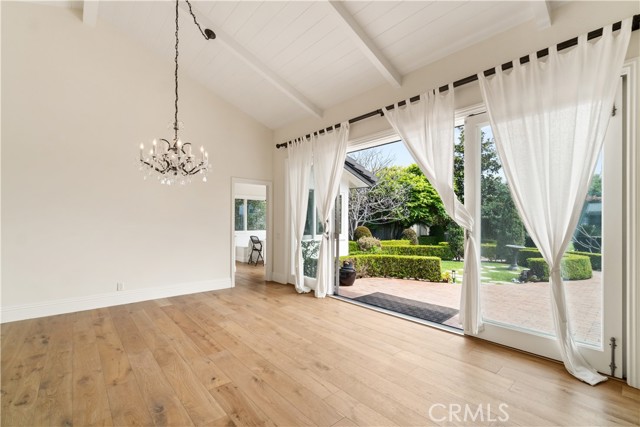 1520 Sandcastle Drive, Corona del Mar CA: https://media.crmls.org/medias/00ef5f96-5cc0-4bf8-abe1-c48ef6fdd7b3.jpg