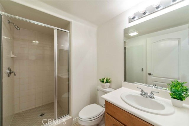 Detail Gallery Image 9 of 21 For 70 Great Lawn, Irvine,  CA 92620 - 4 Beds | 3 Baths