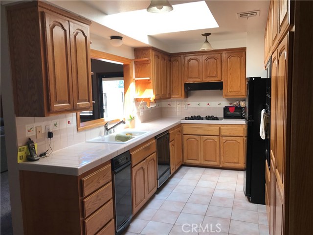 Detail Gallery Image 6 of 21 For 3746 Valle Vista, Chino Hills,  CA 91709 - 4 Beds | 2 Baths